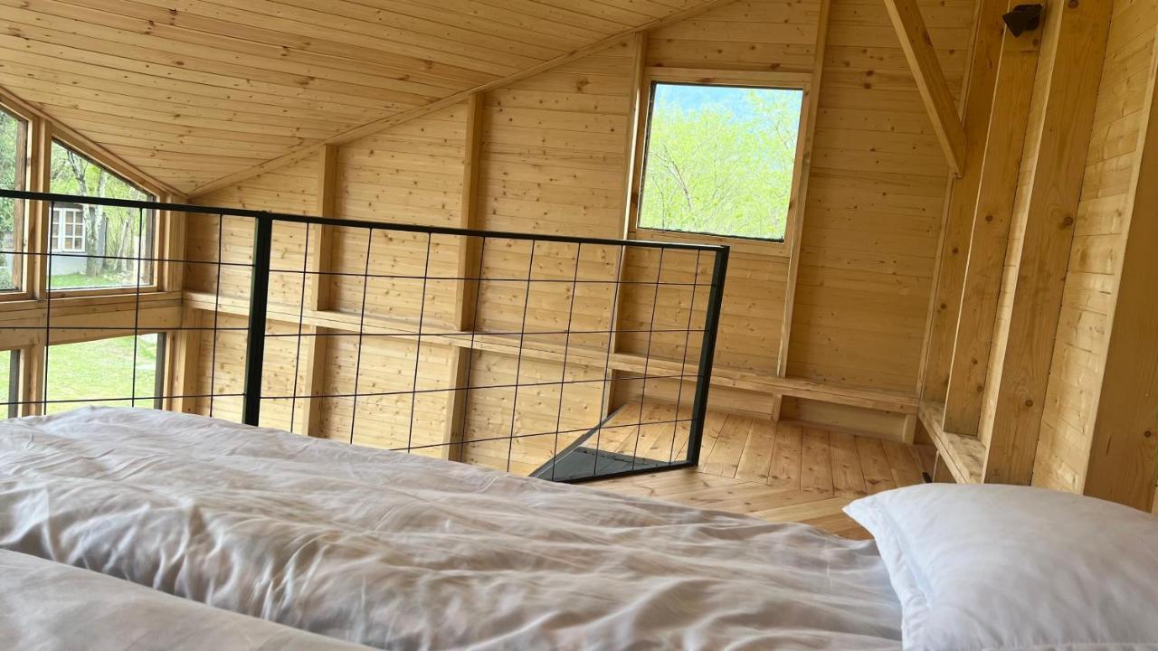 ホテル Dumbo Eco Camp Ozurget'i エクステリア 写真