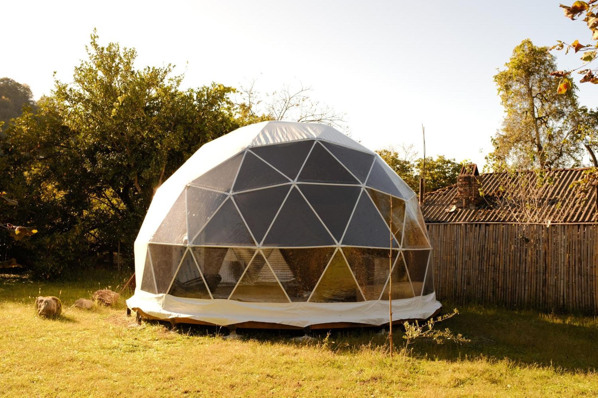 ホテル Dumbo Eco Camp Ozurget'i エクステリア 写真