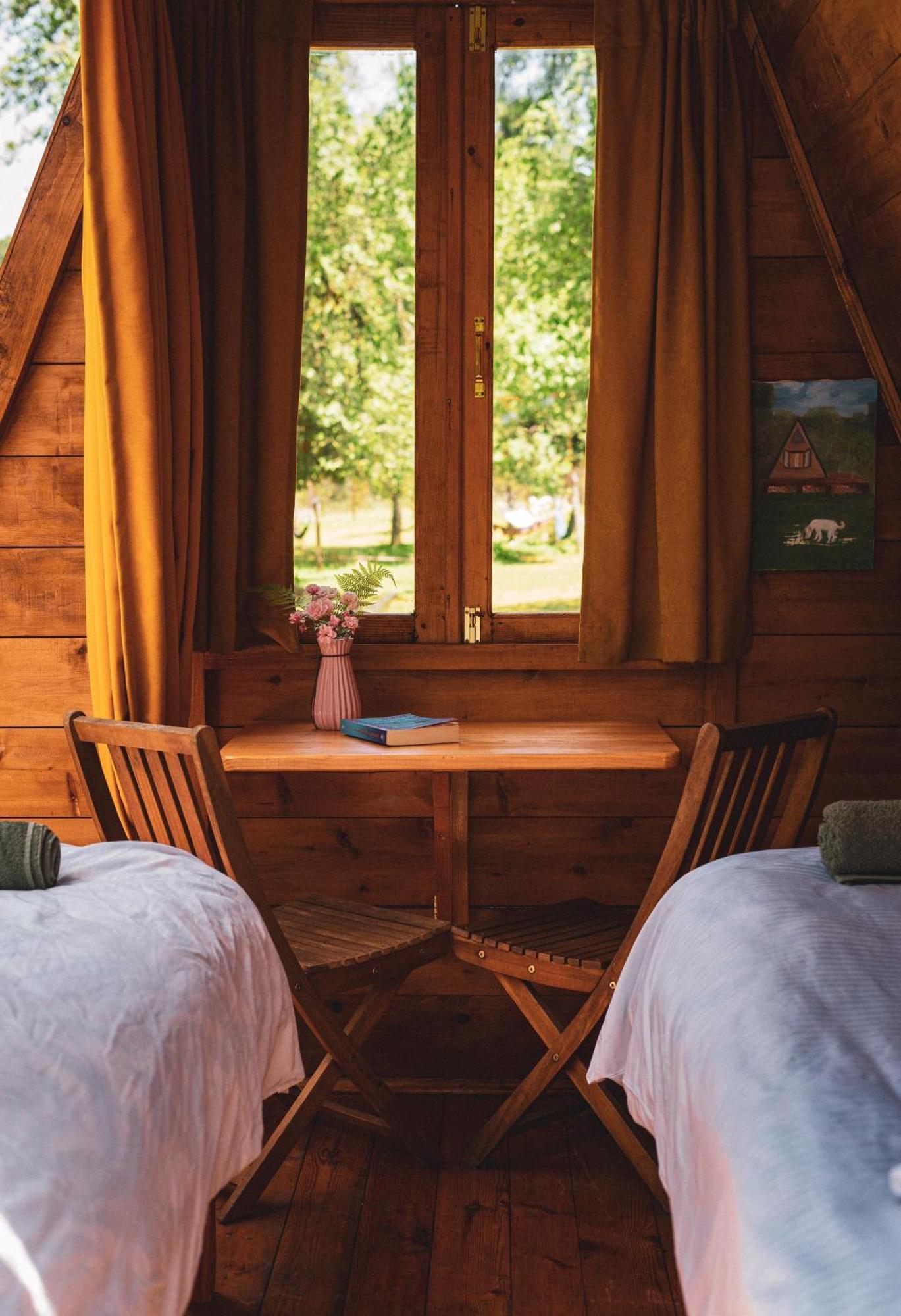 ホテル Dumbo Eco Camp Ozurget'i エクステリア 写真